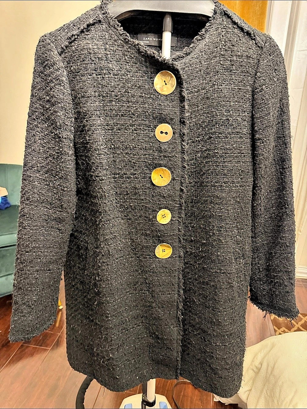 Zara Woman Twiddled Button-Front Jacket in Black Size L